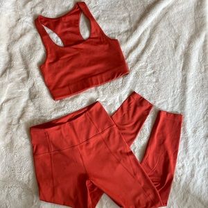 Girlfriend Collective Set, Tart